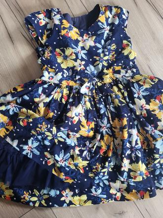 Kvietkové šatky, 98