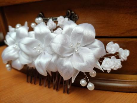 Ľalie na hrebienku pre slečny aj pre dámy, 