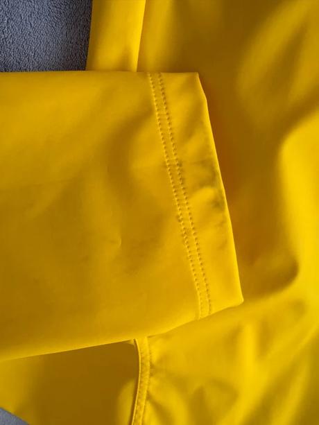 Pršiplášť petit bateau, 140