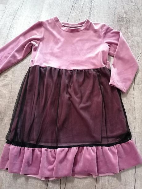 Zamatové šaty 116, 116