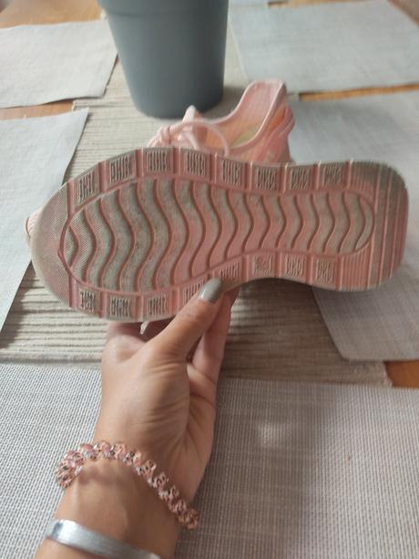 Predám tenisky, adidas,39