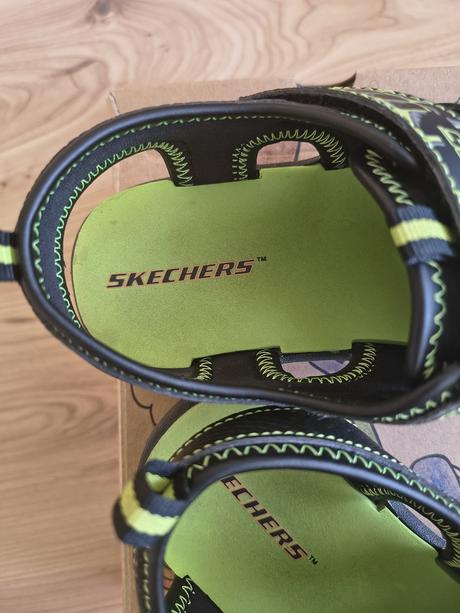 Skechers sandále, skechers,35