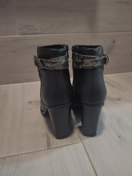 Čižmičky, reserved,39