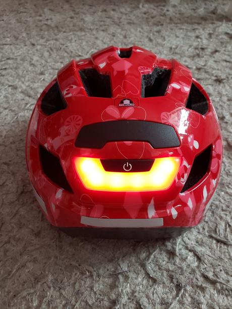 Detská cyklistická prilba xs so svetlom, xs