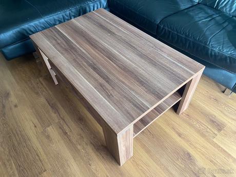 Konferenčný stolík,