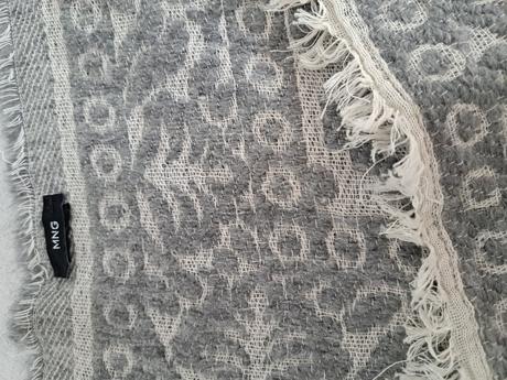 Šály,nakrčniky,štóla,