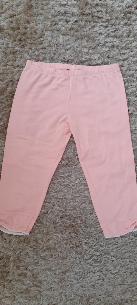 Pyžamové kraťasy, 152