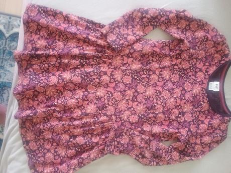 Balíček šaticky plus tricka, 104–116