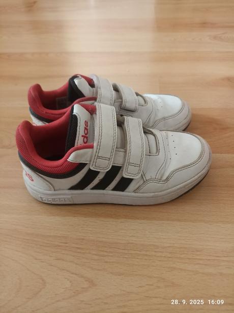 Tenisky adidas 31, adidas,31