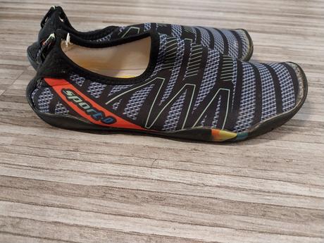 Topánky do vody, 37