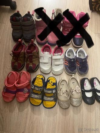 Balík topánok pre dievča, 24