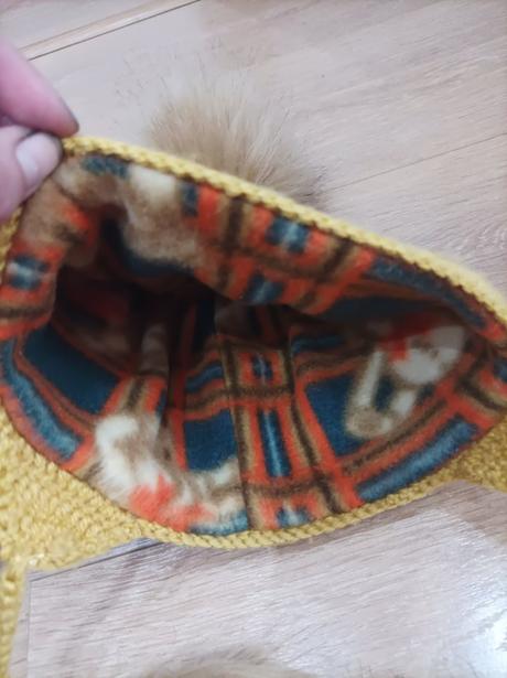 Pletená čiapka, 110