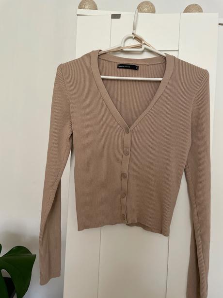 Hnedý krátky svetrík, house,m