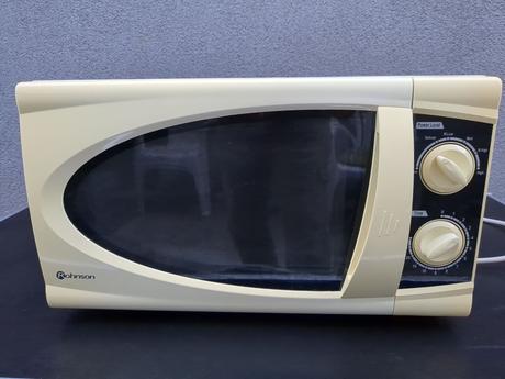 Mikrovlnka rohnson r-1715, 700w,