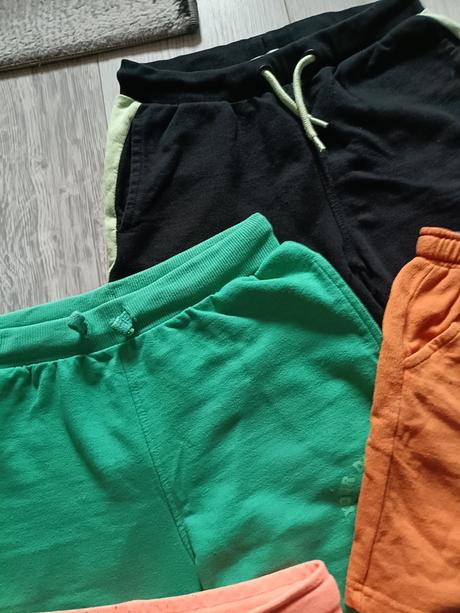 Mix kratasov, sinsay,140