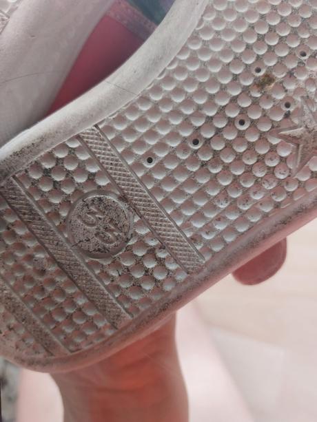 Prezuvky do školy, 33