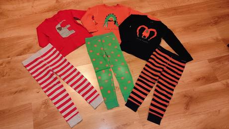 Pyzamka do skolky, next,110