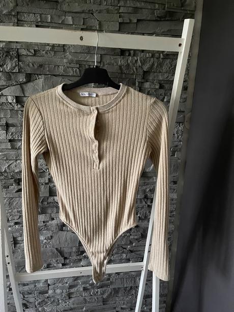 Zara v.s, zara,s