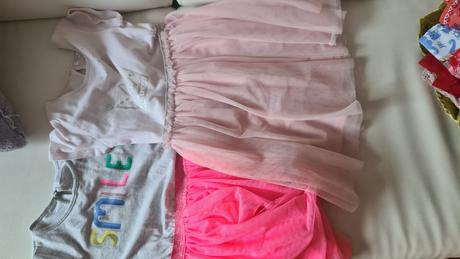 Šaty pre parádnicu 15 kusov, benetton,116