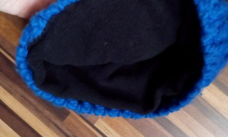 Hrubá čiapka na 2-3r., lupilu,92