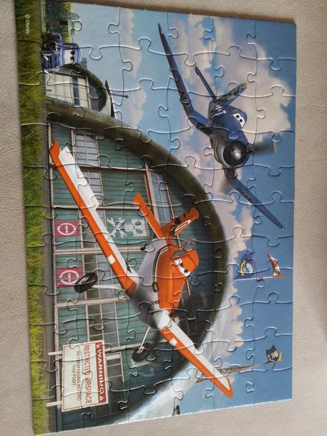 Puzzle a pexeso lietadla,