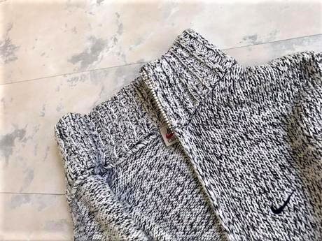 Melírovaný svetrík nike l/xl, nike,l