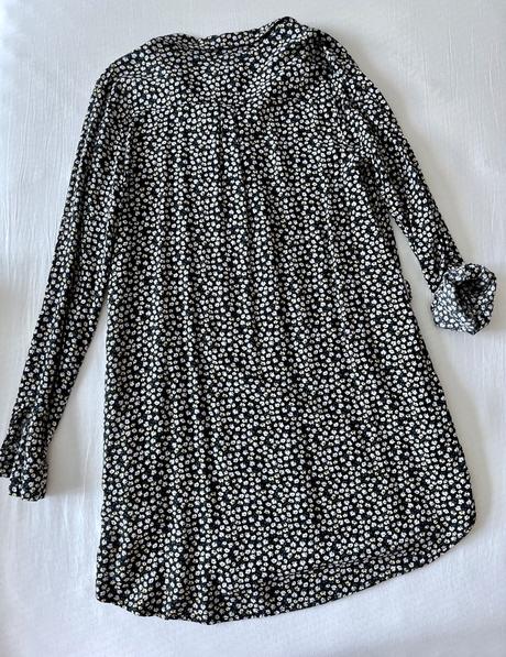 H&m kvietkované šaty vel.170, h&m,170