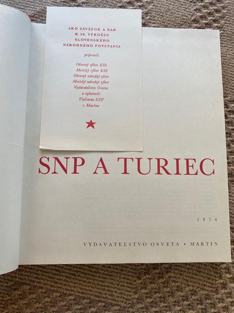 Nádherná historická stará retro kniha snp a turiec, 