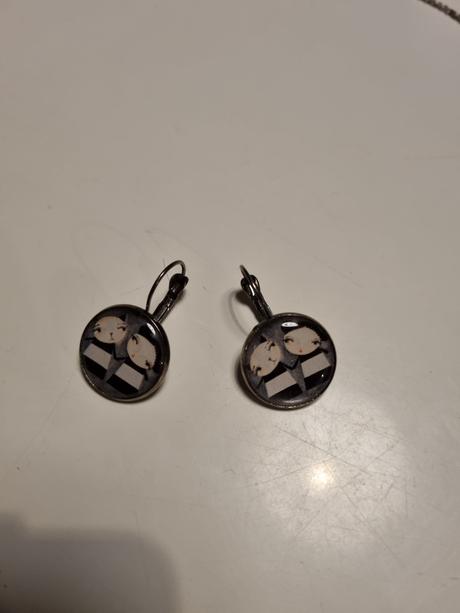 Dvojickove nausnice, 