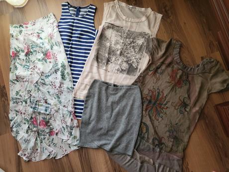 Balík oblečenia za symbolickú cenu v.s, s