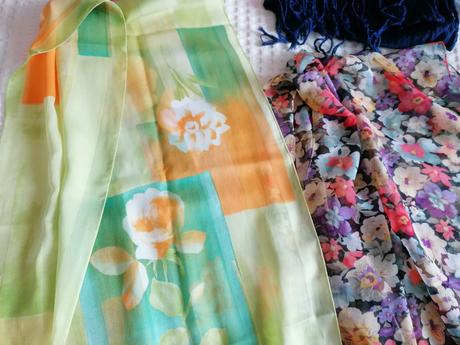 Dámske šatky a šály rozne,