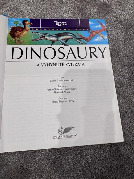 Kniha dinosaury a vyhynuté zvieratá, 