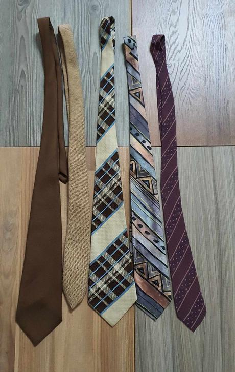 Kravaty 5ks, 