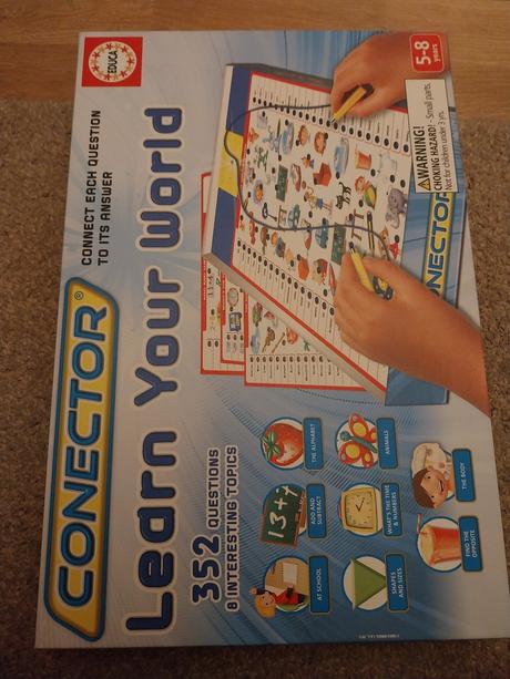 Hra conector learn your world,