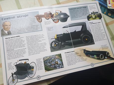 Kniha stroje poskodena väzba, 