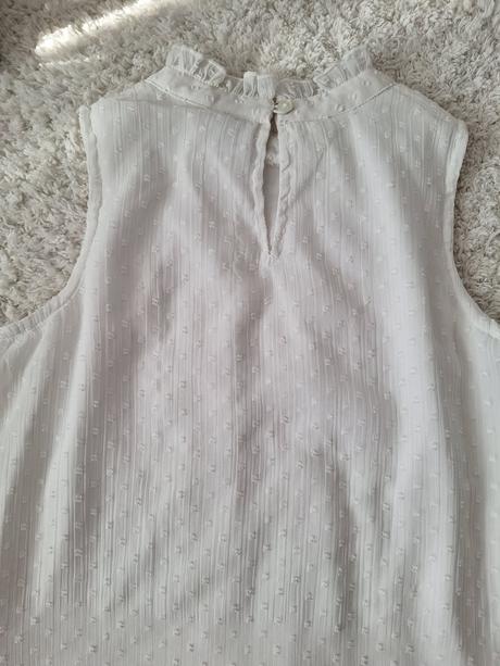 Nádherná blúzka, lindex,140