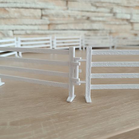 Hracia sada jazdcov s koňmi,