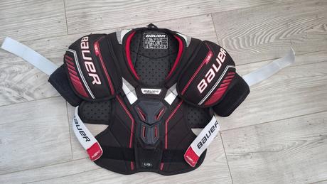 Vesta na hokej, bauer,l