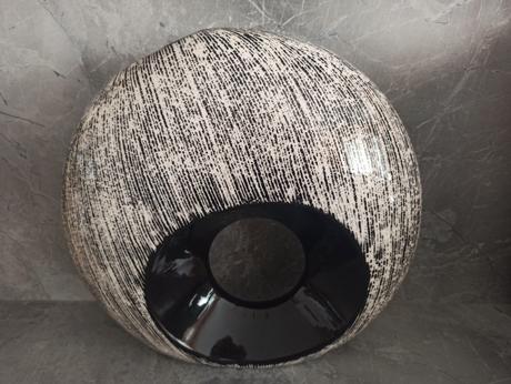 Extravagantná váza, 