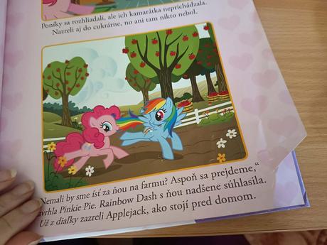 Kniha my little pony,