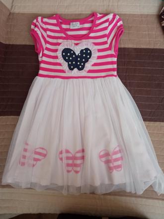 Tylové pásikové šaty s motýlikom a perličkami, 116