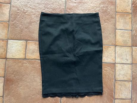 Sivá elegantná sukna s cipkou, sisley,xs