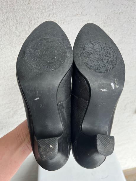 Vagabond znackove kozene lodicky s okruhlou spick, vagabond,37