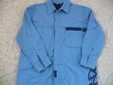 Modrá košela, 140