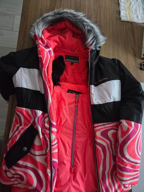 Zimný komplet bunda a oteplovačky, alpine pro,152