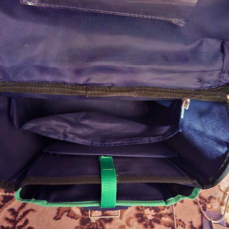 Školská taška +darujem peračník, 