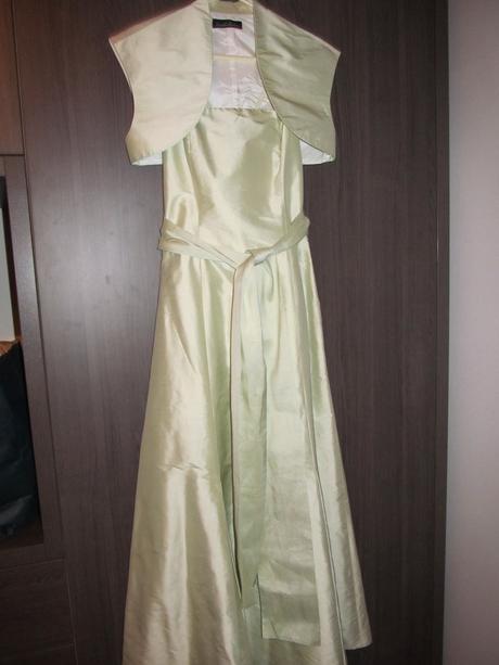 Spoločenské šaty, 38