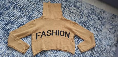 Krátky pulover č.152, 152