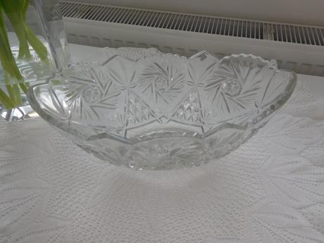 Lisované sklo misa na ovocie retro-top top stav,, 
