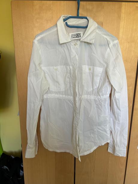 Snehobiela košeľa, s